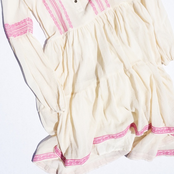 ❤️SOLD❤️✨FREE PEOPLE DRESS✨ - Picture 2 of 3